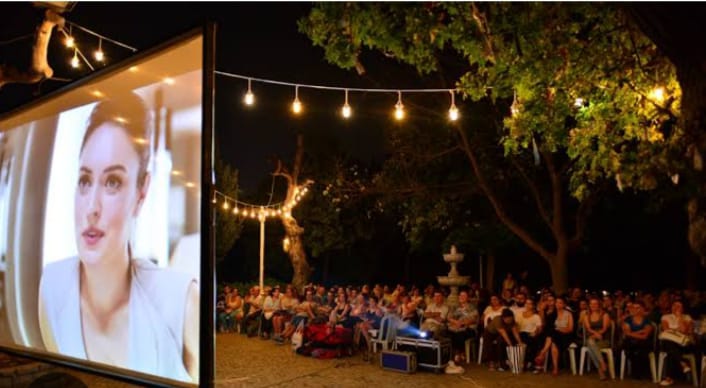 Açık Hava Sineması